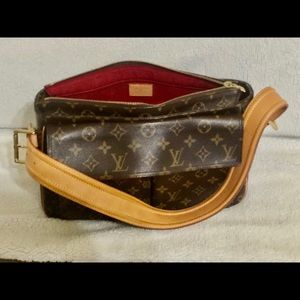 Authentic Louis Vuitton Shoulder Bag